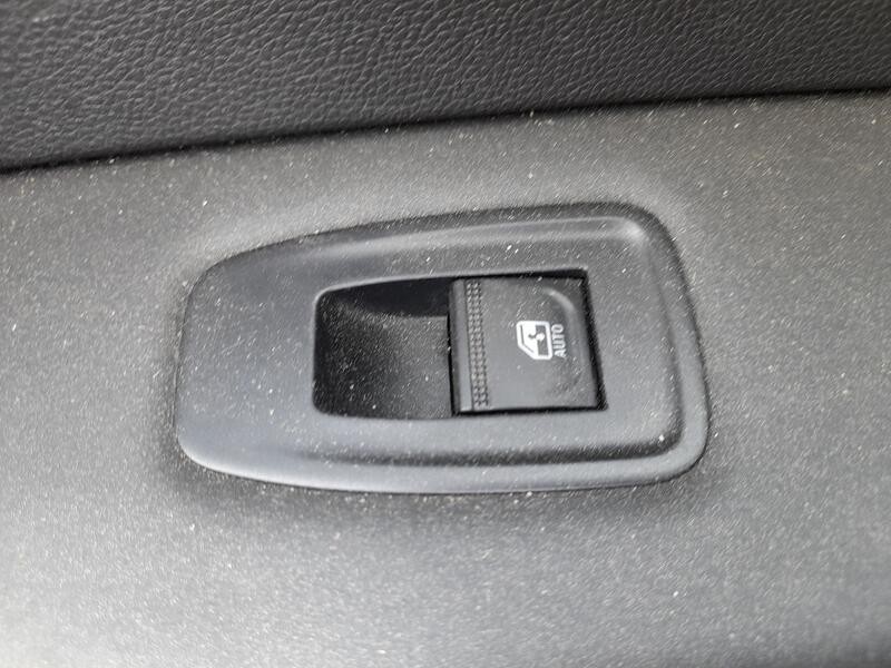 Recambio de mando elevalunas delantero derecho para mitsubishi asx (vsx_, vse_) 1.3 mhev (vsxg3) referencia OEM IAM MQ000762  