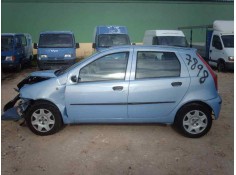 FIAT PUNTO BERLINA (188)