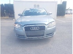 AUDI A4 BERLINA (8E)