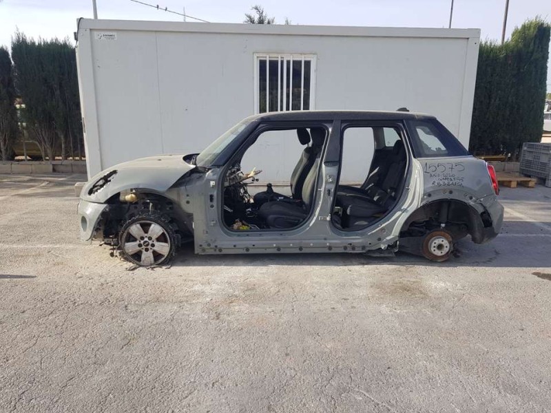 mini mini 5-trg. (f55) del año 2020