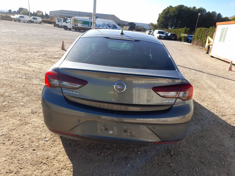 opel insignia b grand sport (z18) del año 2019