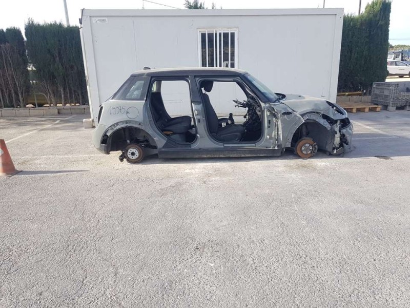 mini mini 5-trg. (f55) del año 2020