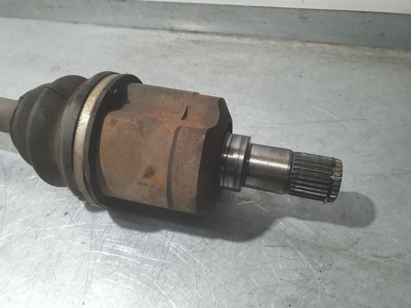 Recambio de transmision delantera derecha para hyundai tucson (jm) 2.0 crdi comfort referencia OEM IAM 495002E800  