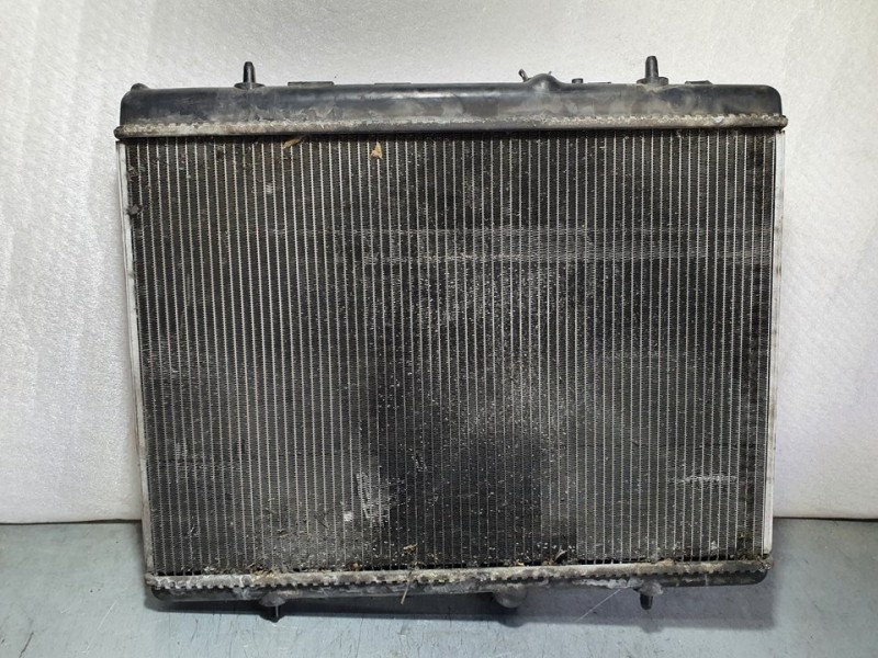 Recambio de radiador agua para peugeot 3008 style referencia OEM IAM 9680533480 991746Q VALEO