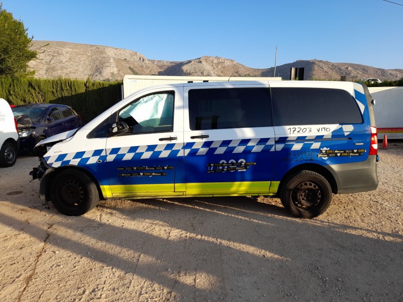 mercedes-benz vito tourer (w447) del año 2022