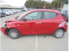 LANCIA YPSILON (402)