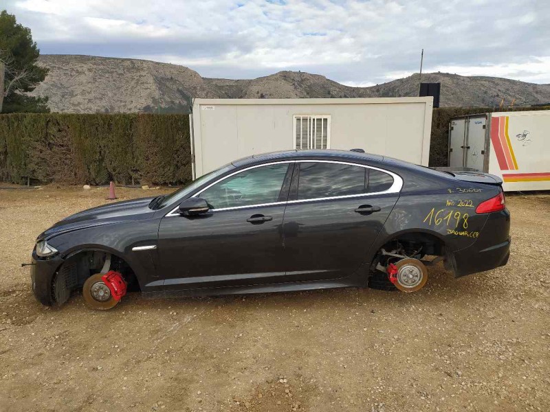 jaguar xf del año 2012