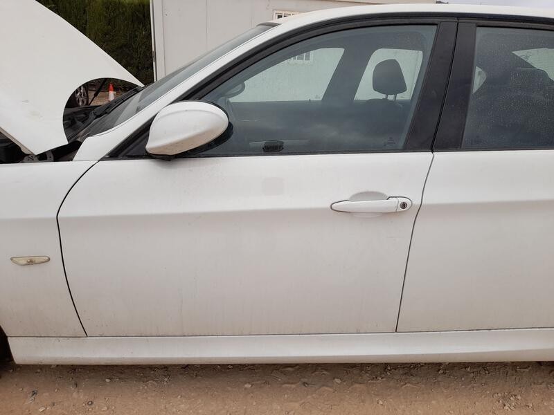Recambio de puerta delantera izquierda para bmw 3 (e90) 325 i referencia OEM IAM 41515A2A385  