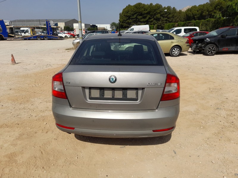 skoda octavia ii (1z3) del año 2011