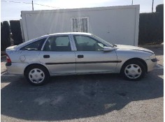 OPEL VECTRA B BERLINA