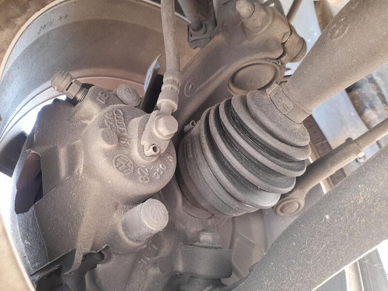 Recambio de mangueta delantera derecha para volkswagen polo v (6r1, 6c1) 1.2 tdi referencia OEM IAM 6Q0407256AC  