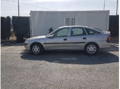 OPEL VECTRA B BERLINA