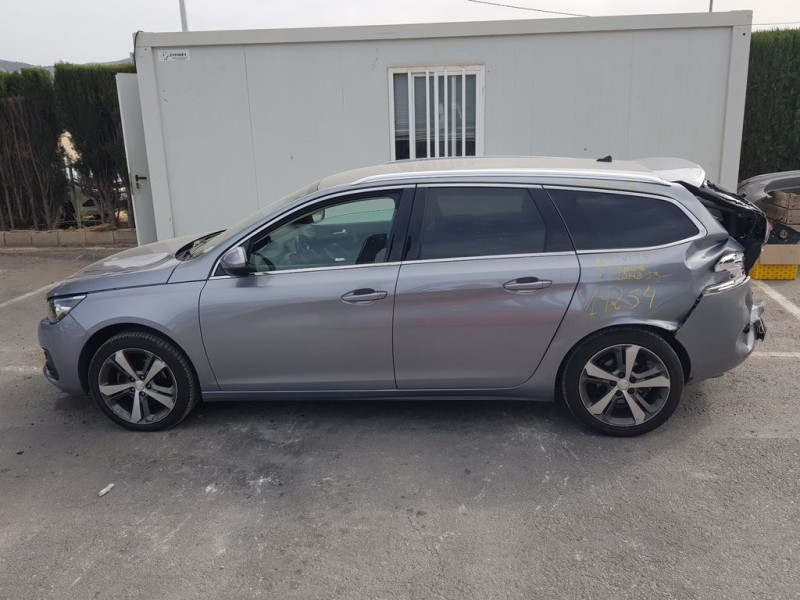peugeot 308 sw del año 2018