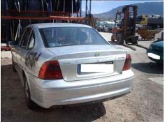 OPEL VECTRA B BERLINA