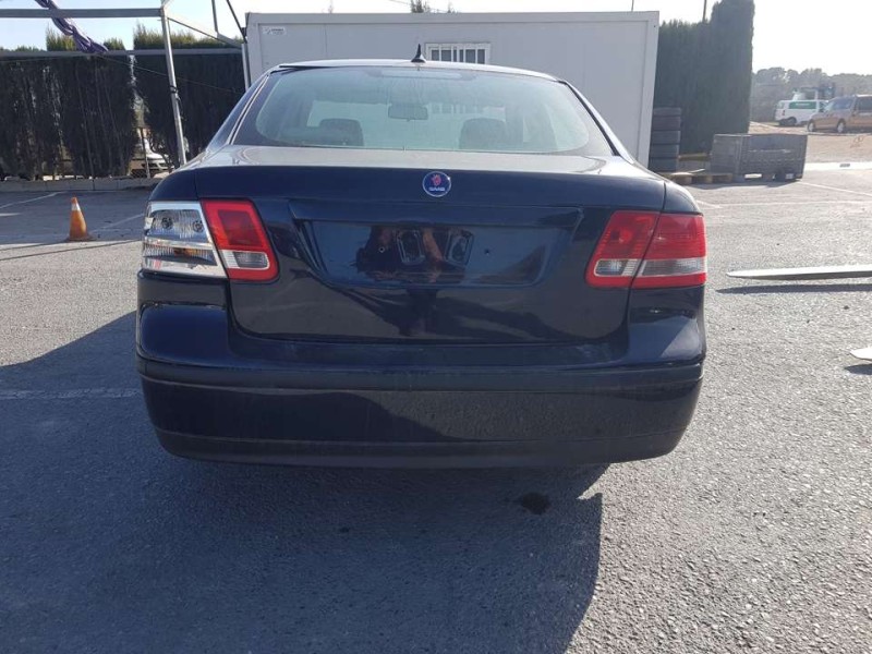 saab 9-3 berlina del año 2002