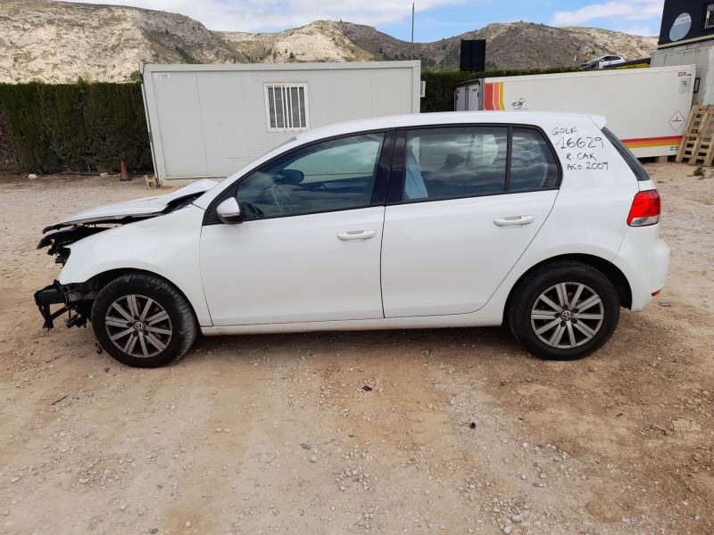 volkswagen golf vi (5k1) del año 2009