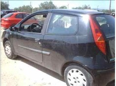 FIAT PUNTO BERLINA (188)