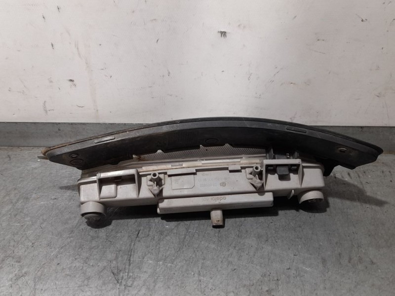 Recambio de piloto delantero derecho para peugeot 307 (s1) xr referencia OEM IAM   