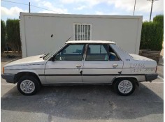 RENAULT 9