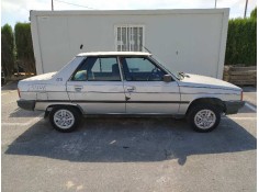 RENAULT 9