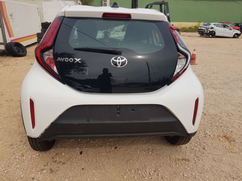 toyota aygo del año 2024
