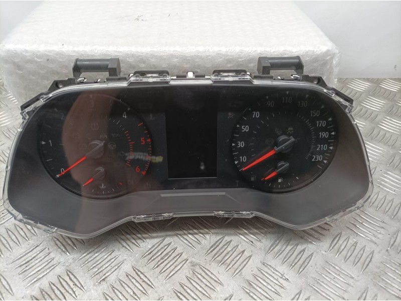 Recambio de cuadro instrumentos para renault clio v business referencia OEM IAM 248095640R  