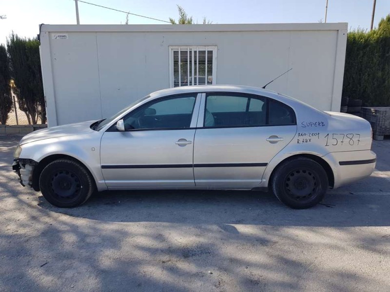 skoda superb (3u4) del año 2004
