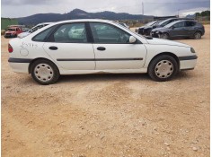 RENAULT LAGUNA (B56)