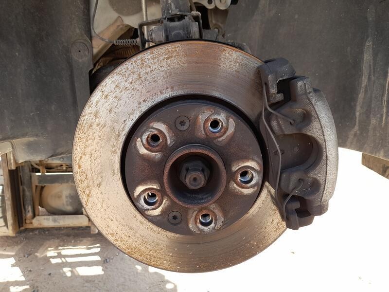 Recambio de mangueta delantera derecha para mitsubishi asx (vsx_, vse_) 1.3 mhev (vsxg3) referencia OEM IAM MQ001572  