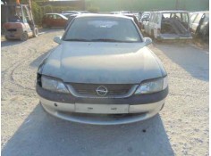 OPEL VECTRA B BERLINA