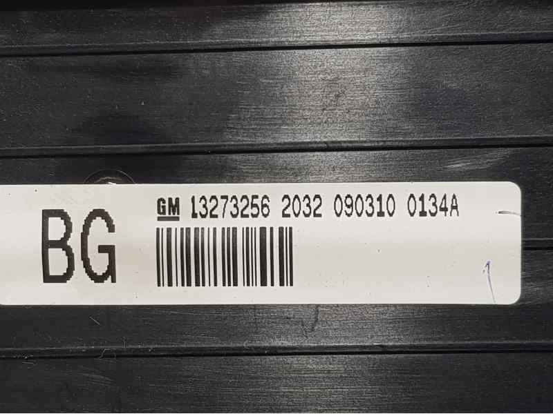 Recambio de mando multifuncion para opel insignia berlina edition referencia OEM IAM 0903100134A 13273256 GM MANDO SISTEMA NAVEG
