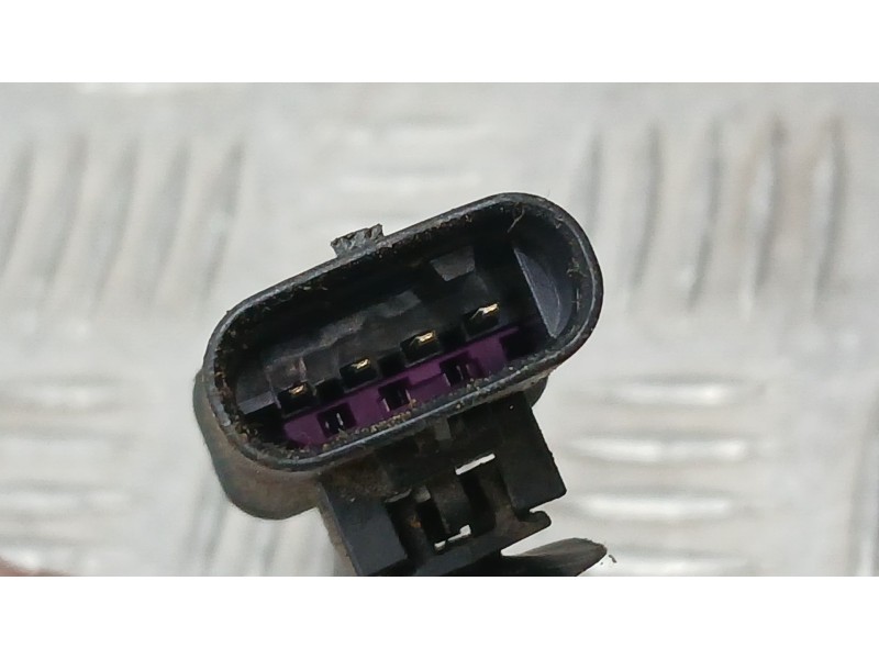 Recambio de sonda lambda para peugeot 3008 gt line referencia OEM IAM 9813838380 BOSCH 0258030339