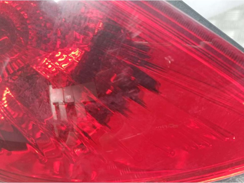 Recambio de piloto trasero izquierdo para hyundai i20 classic referencia OEM IAM 924101J000 ROZADO 