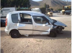 SKODA ROOMSTER (5J7)