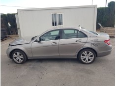 MERCEDES-BENZ CLASE C (W204) BERLINA