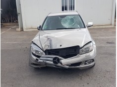 MERCEDES-BENZ CLASE C (W204) BERLINA