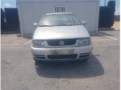 VOLKSWAGEN POLO BERLINA (6N1)