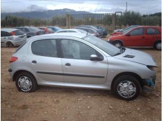 PEUGEOT 206 BERLINA