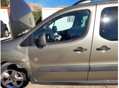 PUERTA DELANTERA IZQUIERDA 9002Z3 TOCADA