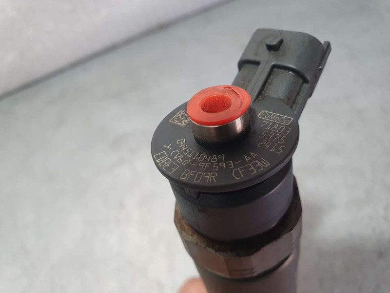 Recambio de inyector para ford fiesta (ccn) trend referencia OEM IAM CV6Q9F593AA 0445110489 BOSCH