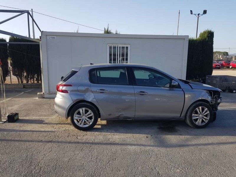 peugeot 308 del año 2013