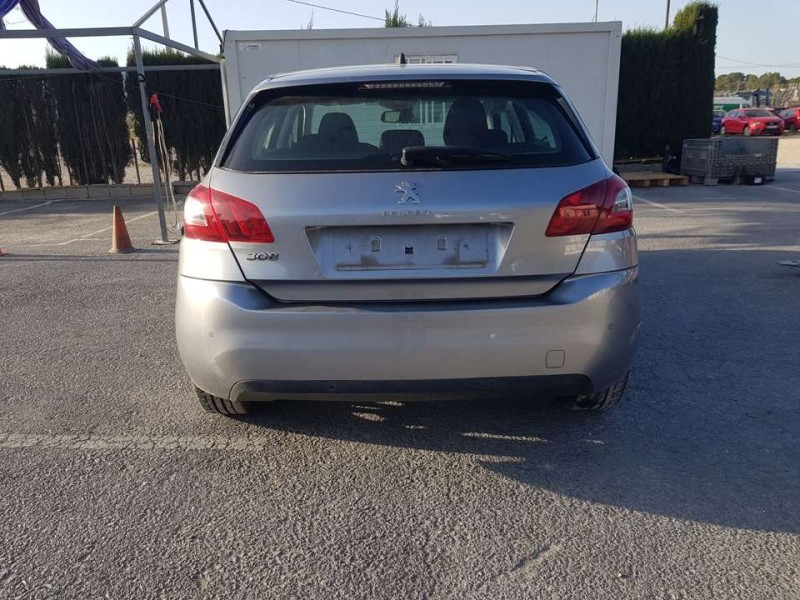 peugeot 308 del año 2013