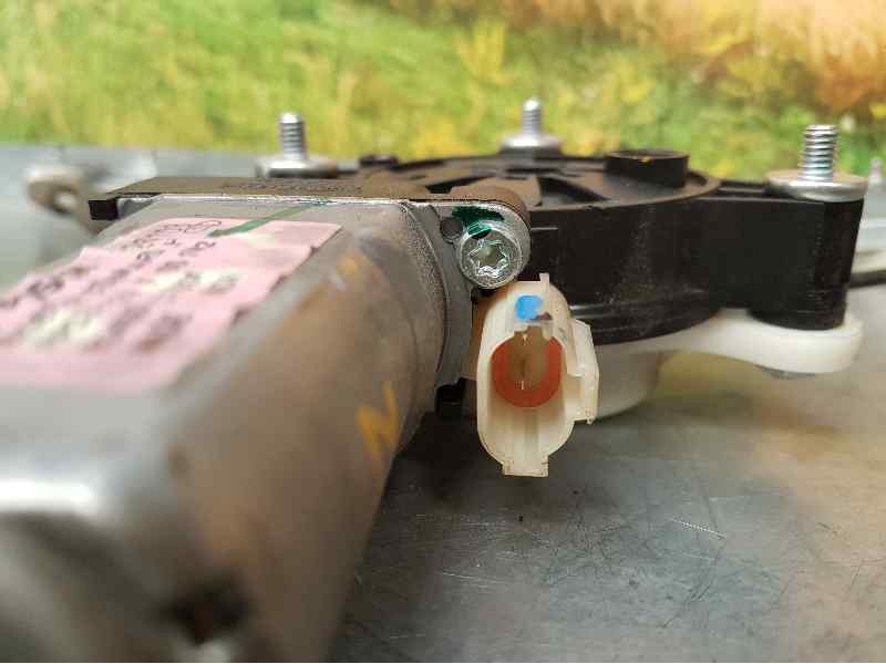 Recambio de elevalunas delantero izquierdo para hyundai i20 klass referencia OEM IAM 82450C7000 2 PINS ELECTRICO