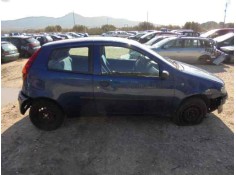 FIAT PUNTO BERLINA (188)