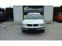 VOLKSWAGEN PASSAT BERLINA (3B2)