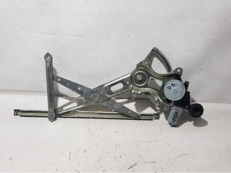 Recambio de elevalunas delantero derecho para lexus is200 (ds2/is2) 220d referencia OEM IAM  6 PINS ELECTRICO