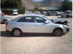 AUDI A4 BERLINA (8E)