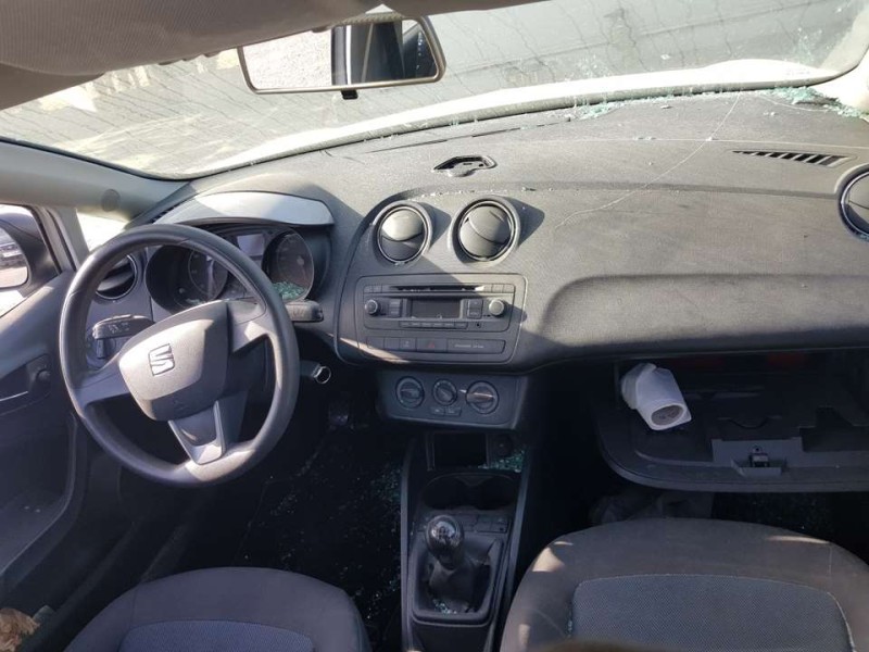 seat ibiza (6j5) del año 2015