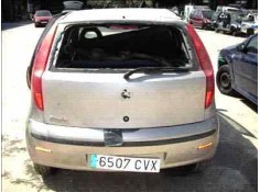 FIAT PUNTO BERLINA (188)