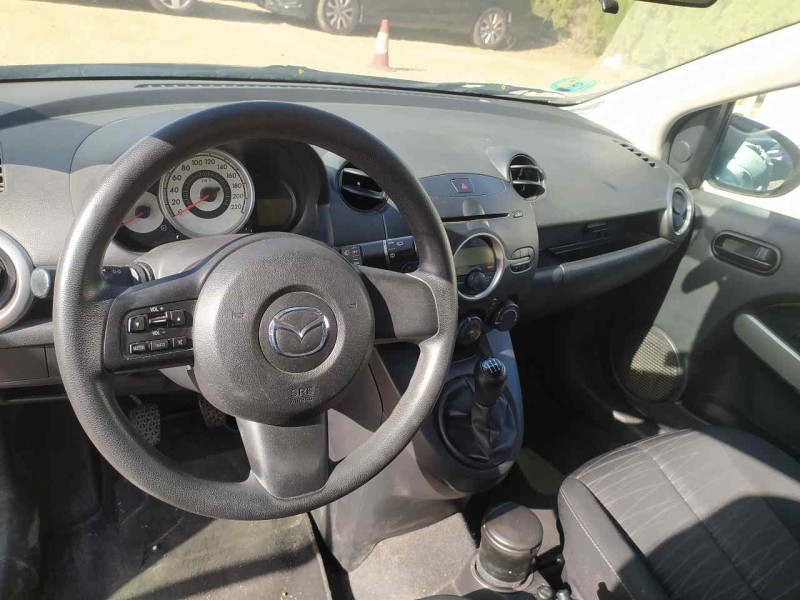 mazda 2 lim. (de) del año 2008